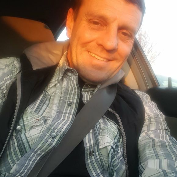 Meet your Posher, Benjamin - Picture 1 of 1